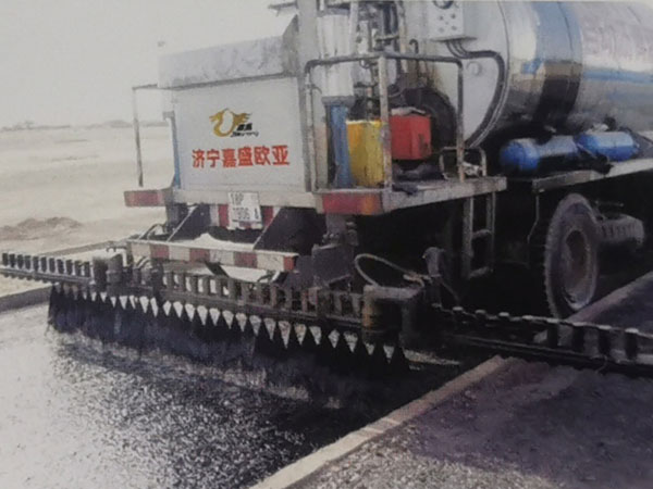 全自动沥青洒布车